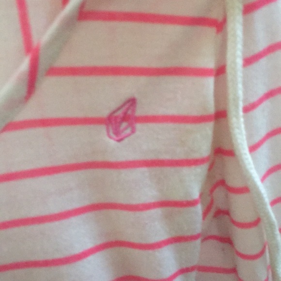 Hooded volcom top - Picture 2 of 4